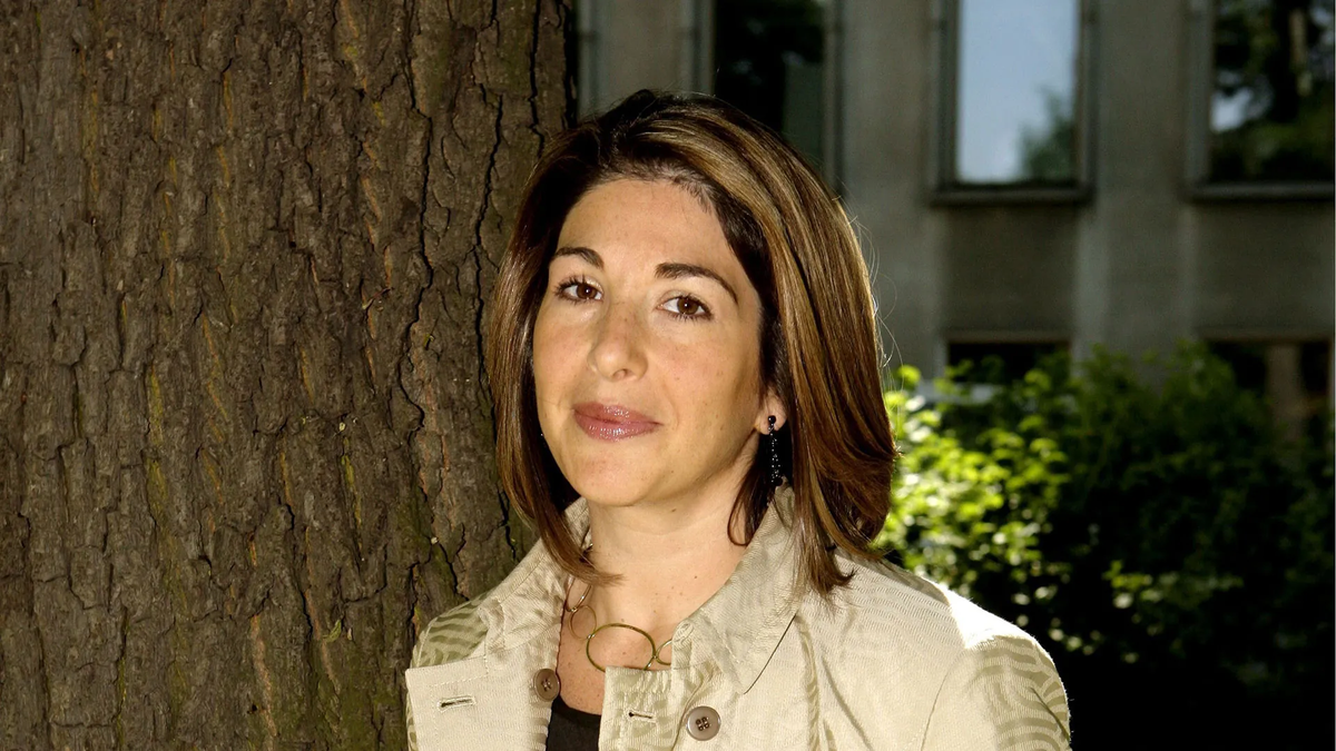 Naomi Klein: Climate Activist Exposing Capitalism's Environmental Impact
