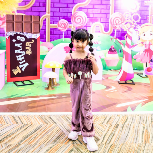 Pooja and Parin Shah’s Living Birthday Gift for Vihaa – 6 months