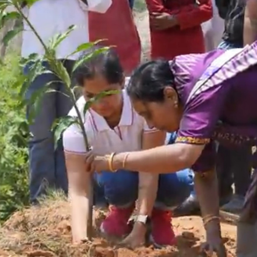 Dr. Shilpi Reddy Foundation & KIMS Hospital: A Tree for Each Girl Born – Planting