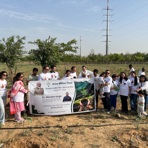 Dr. Jitendra Singh Forest: Planting Seeds of Leadership and Sustainability in Noida – Planting