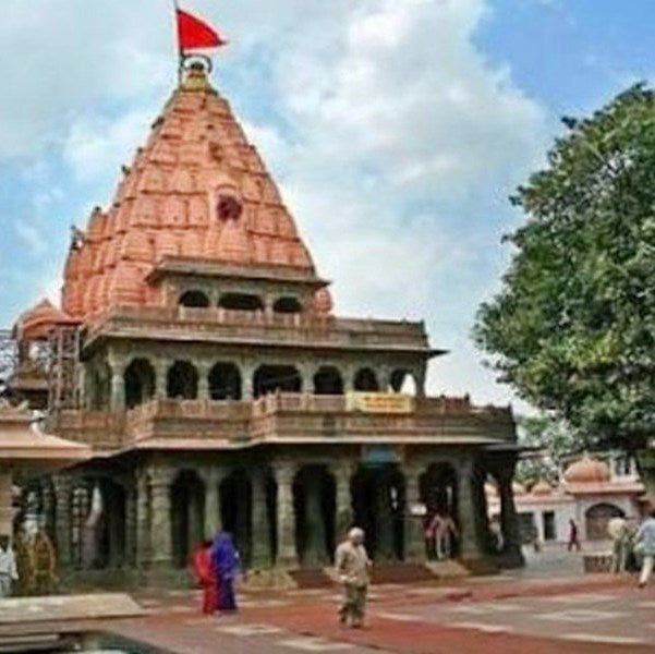 Trees for Navratri near Mahakal Ujjain