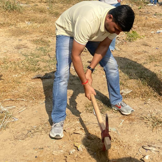 "Weber Shandwick Gurugram: Cultivating Urban Forests for Employee Bonding" – Planting